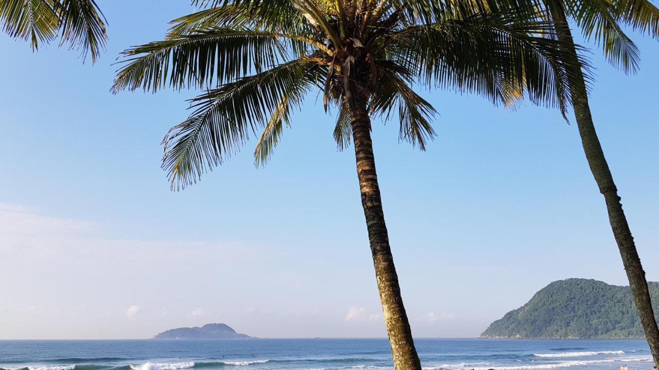 Frente Pro Mar - B - Praia Do Tombo - Beachfront Apartment Guaruja Exterior photo